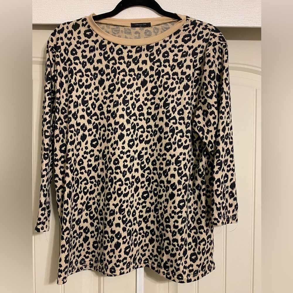 Amazon-Blooming Jelly leopard print shirt